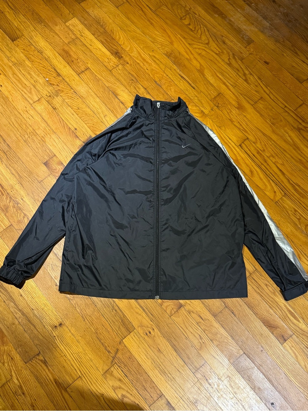 Vintage Nike Silver Tag Black Full‑Zip Windbreaker Jacket (L)